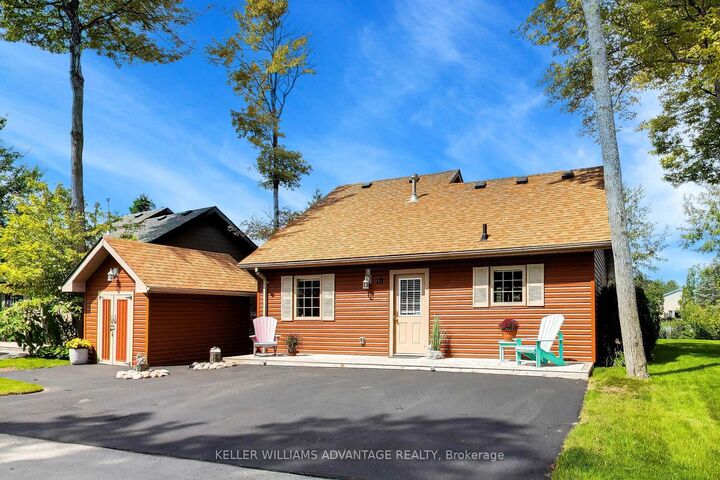 Property Photo:  10 Cabin Crescent  ON L9Z 1X7 