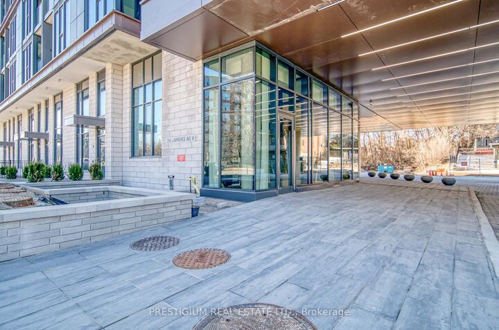Property Photo:  250 Lawrence Avenue W 213  ON M5M 1B2 