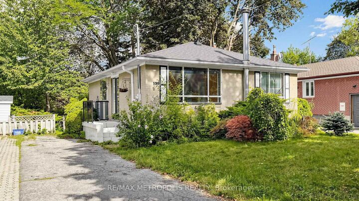 Property Photo:  139 Pandora Circle  ON M1H 1V8 
