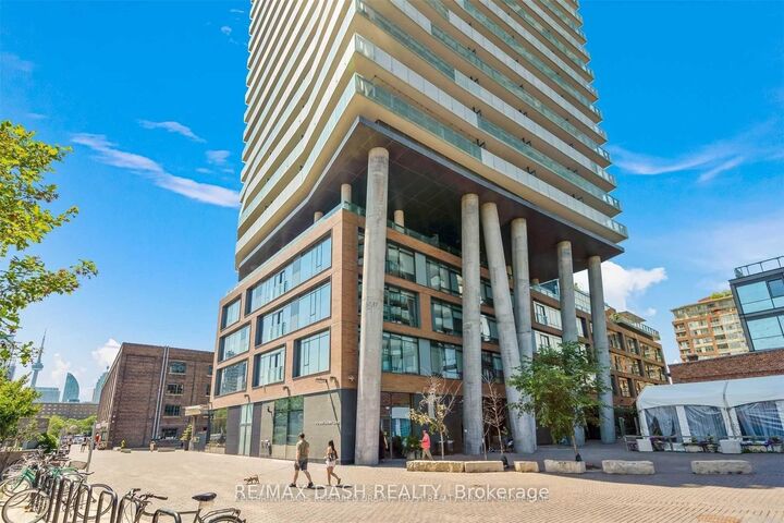 Property Photo:  70 Distillery Lane 218  ON M5A 0E3 