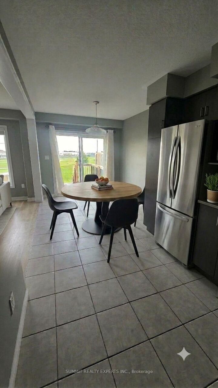 Property Photo:  1521 Dunkirk Avenue  ON N4T 0L1 