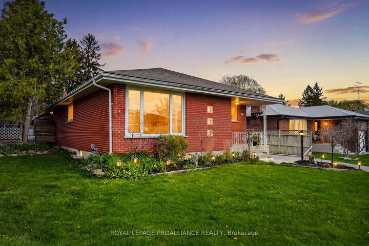 Property Photo: 15 Gearin Street ON K8V 3Y2