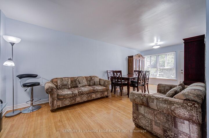 Property Photo: 268 Fleetwood Crescent 285 ON L6T 2E7