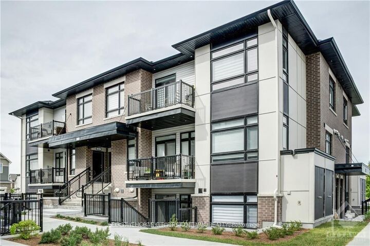Property Photo:  300 Tulum Crescent K  ON K2S 2Y4 