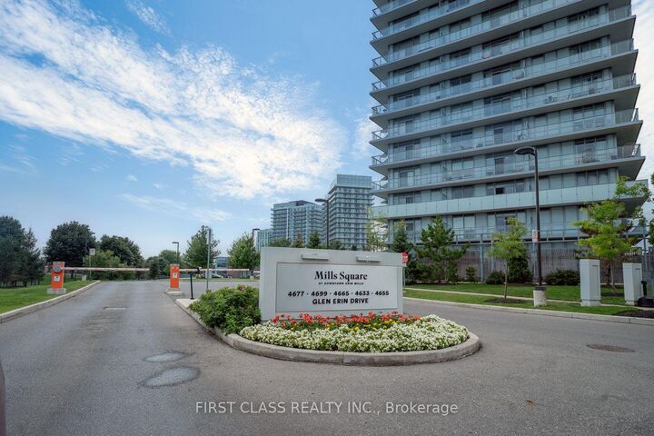 Property Photo:  4699 Glen Erin Drive 605  ON L5M 2E5 