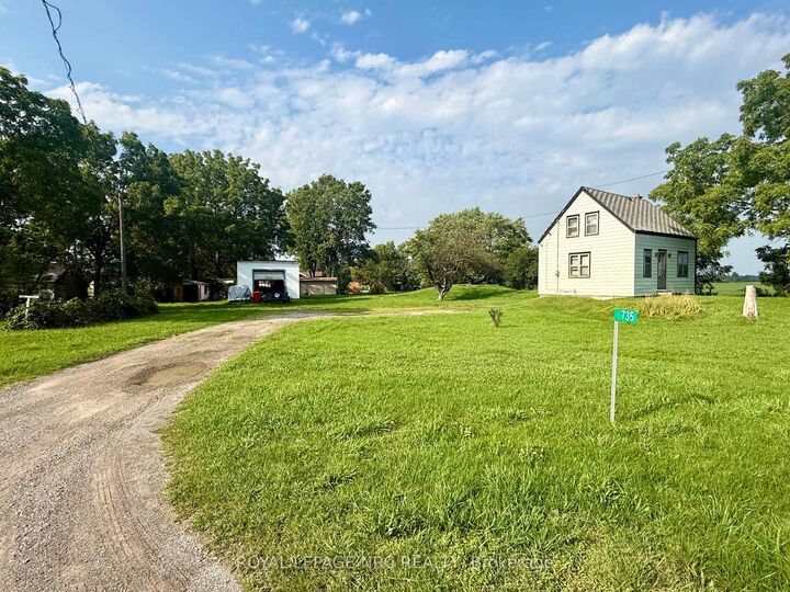 Property Photo:  735 Main Street W  ON L3K 5V4 