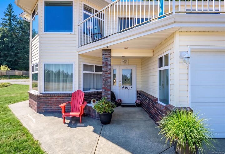 Property Photo:  2207 June Rd  BC V9J 1X9 