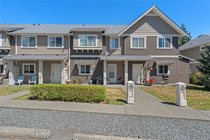 Property Photo:  1675 Crescent View Dr #302  BC V9S 0A8 