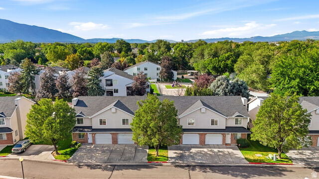 Property Photo:  342 E Newsome Park Ln S  UT 84115 
