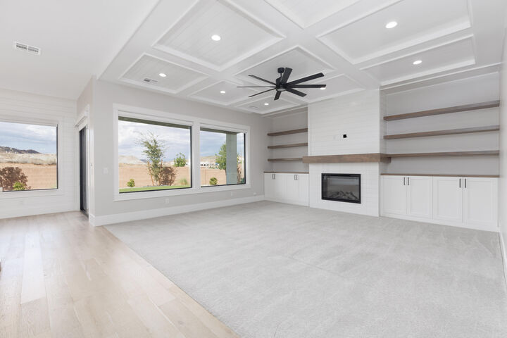 Property Photo: 3027 E Rill Dr UT 84780