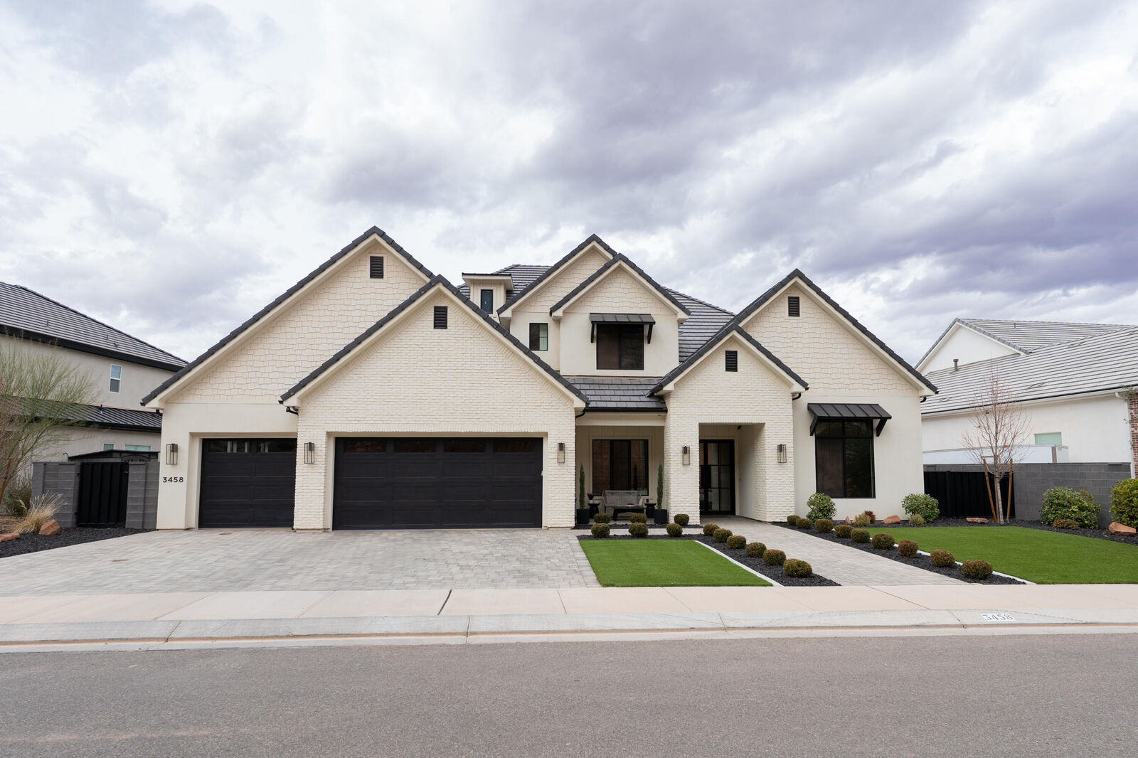 Property Photo: 3458 S Walnut Canyon Dr UT 84790