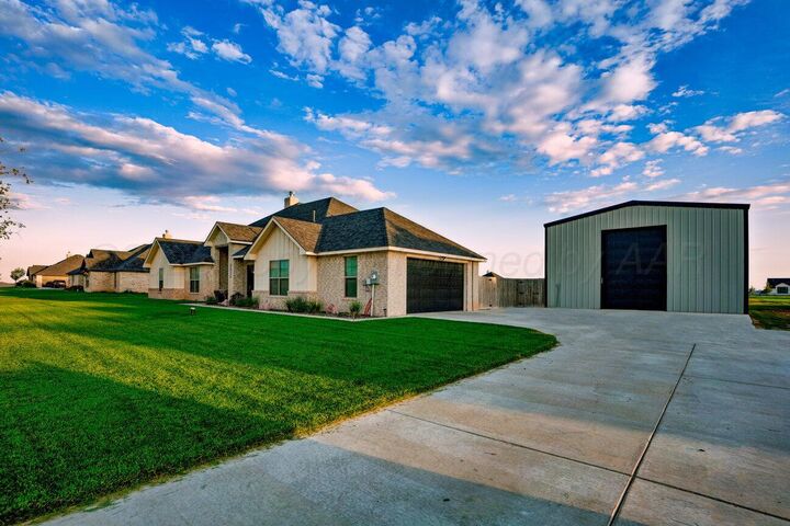 Property Photo:  9824 Desert Willow  TX 79119 