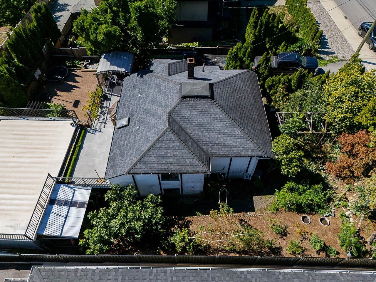 Property Photo:  7342 Broadway  BC V5A 1S2 