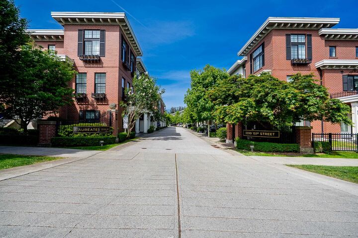 Property Photo:  3399 151 Street 39  BC V3Z 0L3 