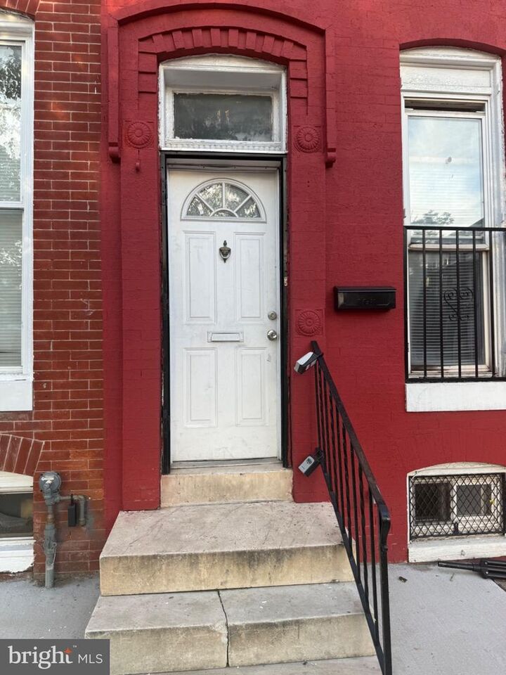 Property Photo: 11 N Fulton Avenue MD 21223
