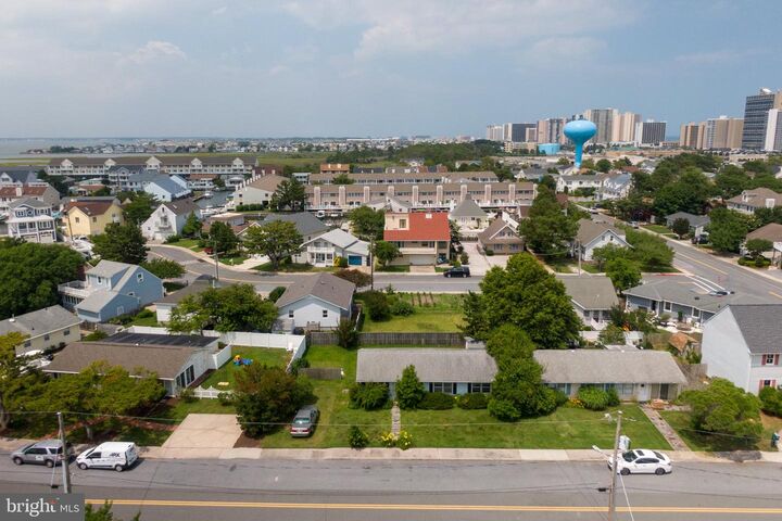 Property Photo:  604 S South Pacific Avenue  MD 21842 