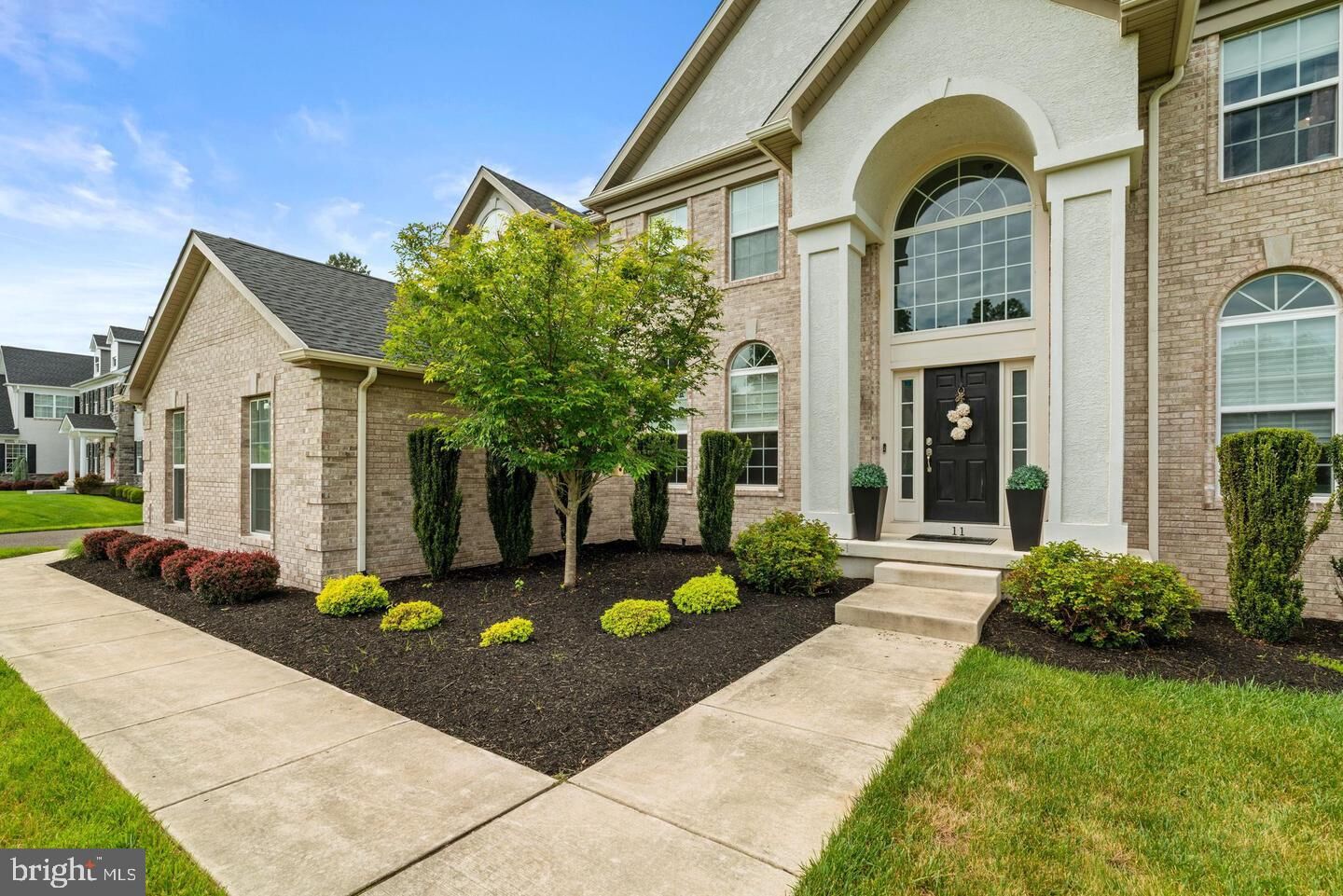 Property Photo:  11 Aberdeen Court  NJ 08053 