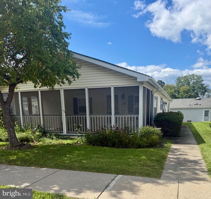 Property Photo: 1104 Jfk Drive PA 19454