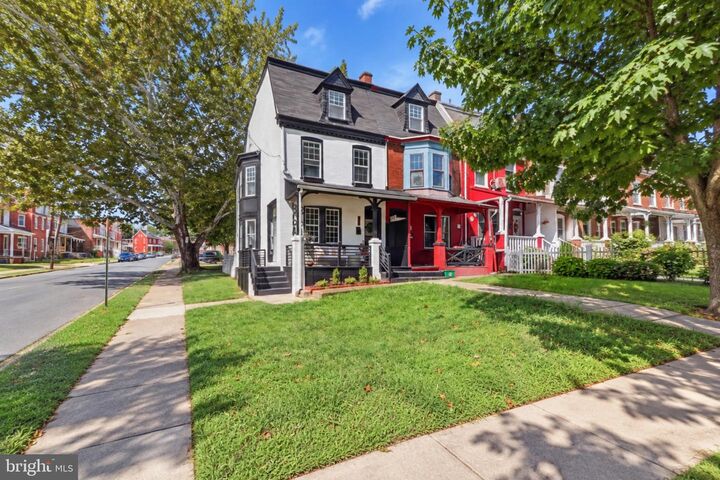 Property Photo:  364 S Ann Street SE  PA 17602 