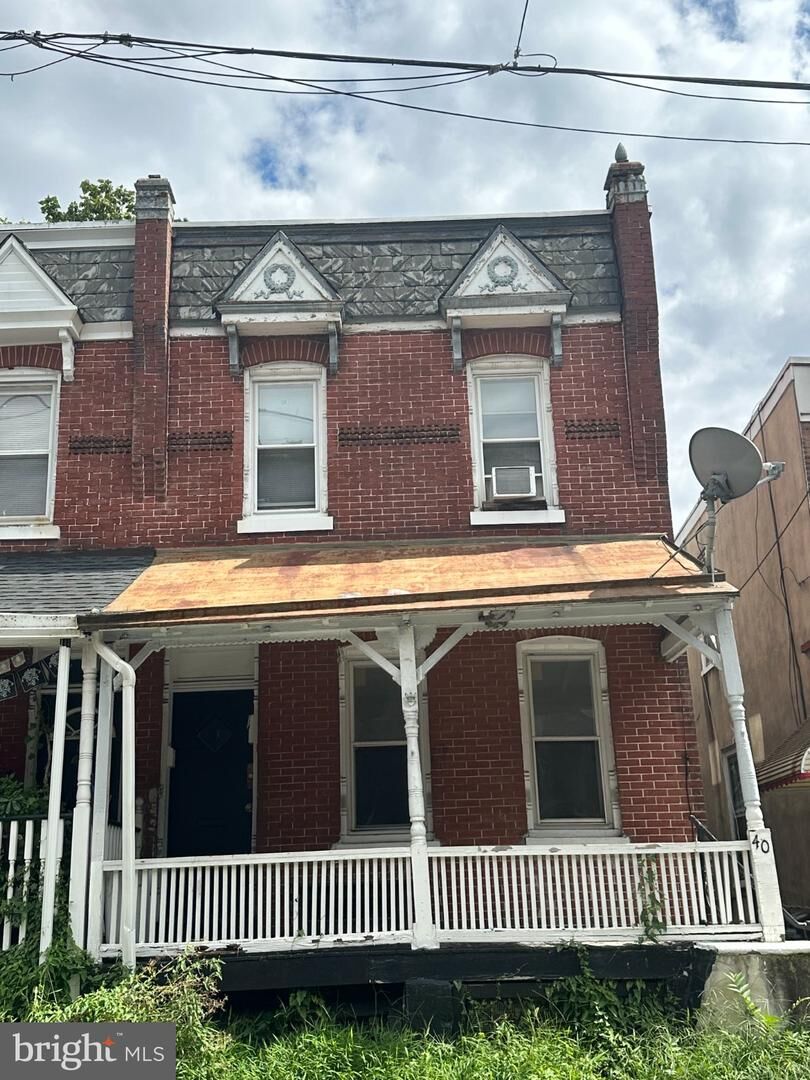 Property Photo:  40 W Wyneva Street  PA 19144 