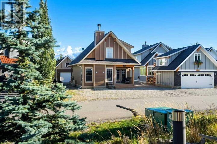 Property Photo:  334 Cottageclub Way  AB T2B 1B1 