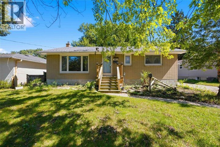 Property Photo:  1232 Echo Road  ON N7S 3K3 