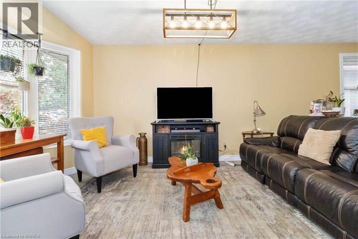 Property Photo: 79 Donly Drive South ON N3Y 5H1