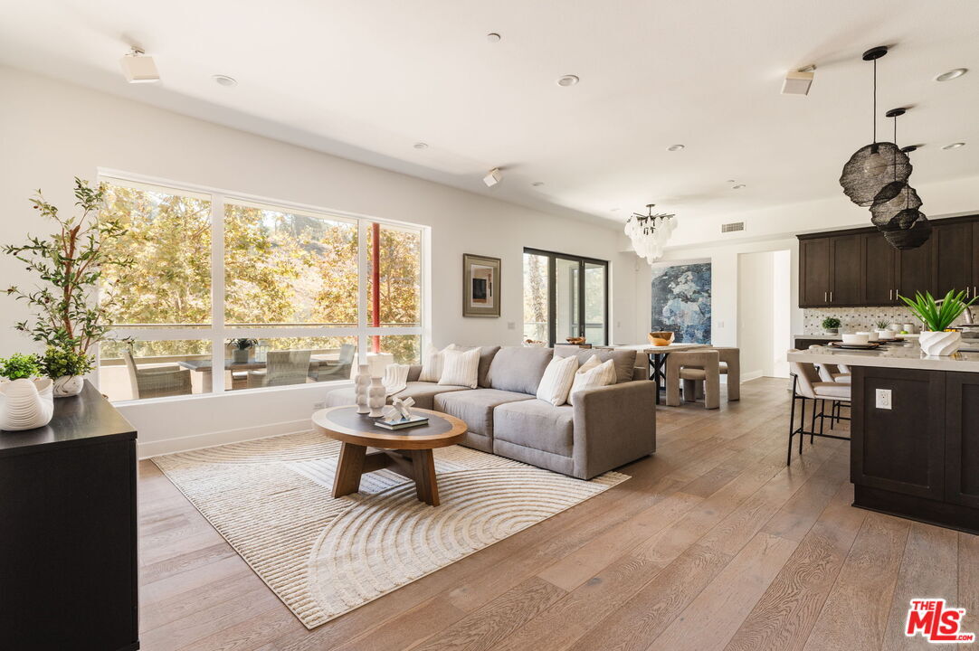 Property Photo: 12765 Bluff Creek Dr, Unit 1 CA 90094