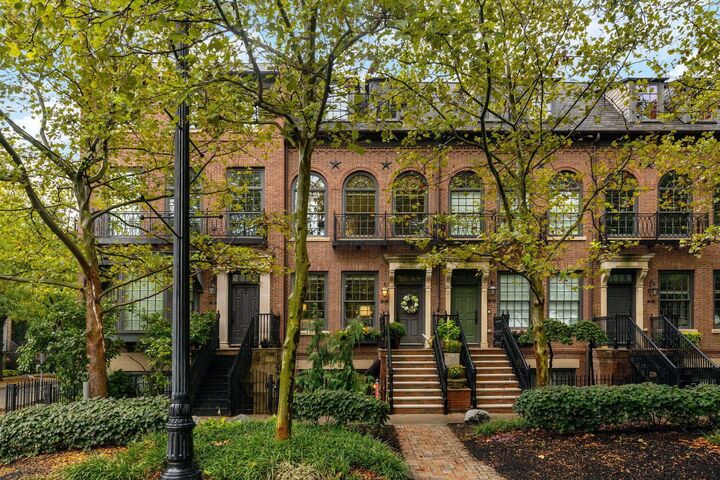 Property Photo: 222 E Gay Street OH 43215