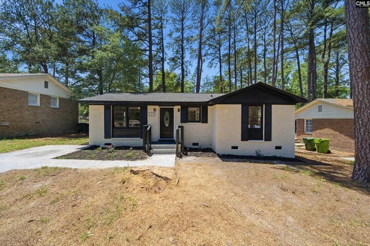 Property Photo:  137 Westbridge  SC 29223-5036 