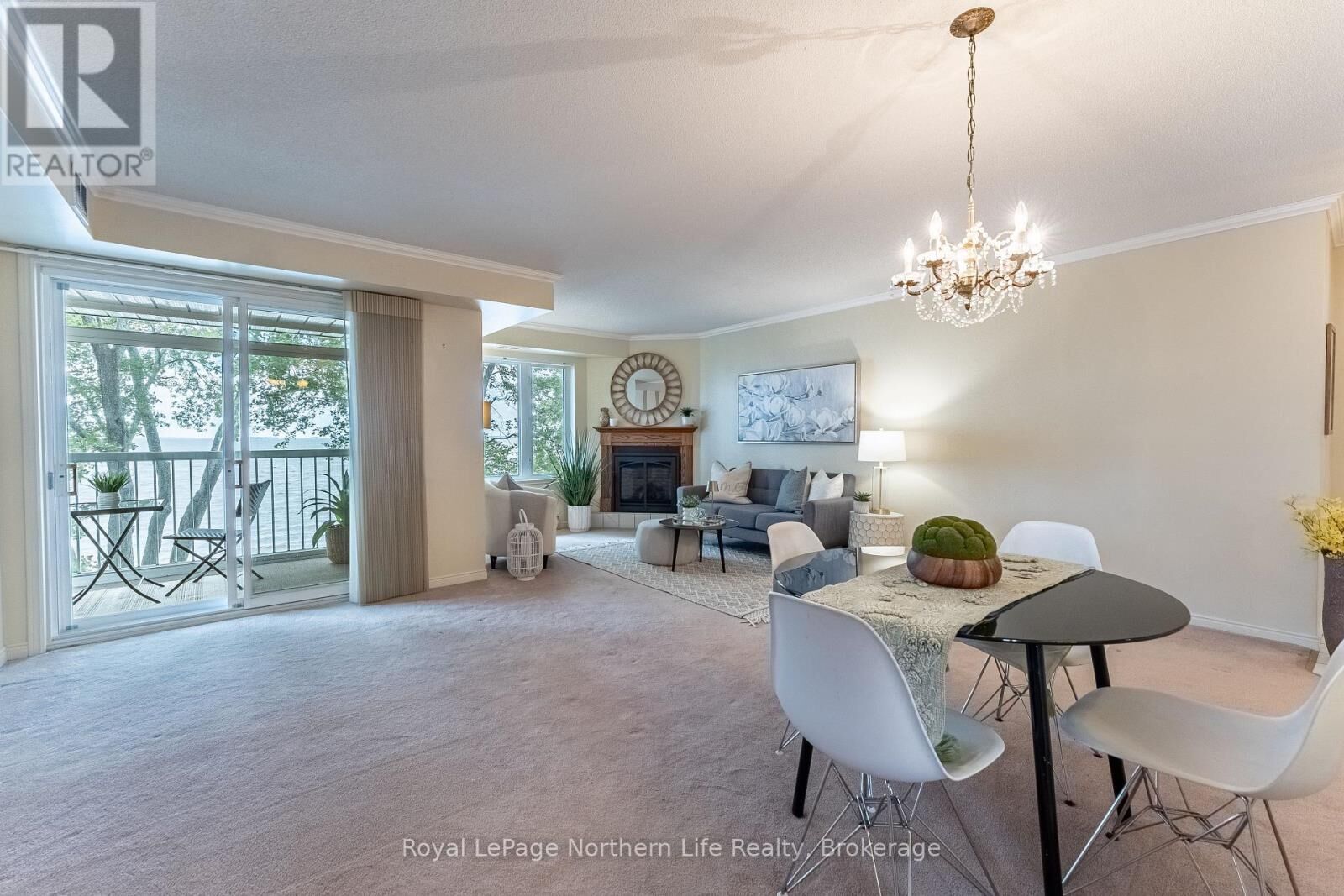 Property Photo:  469 Lakeshore Drive 301  ON P1A 2E2 