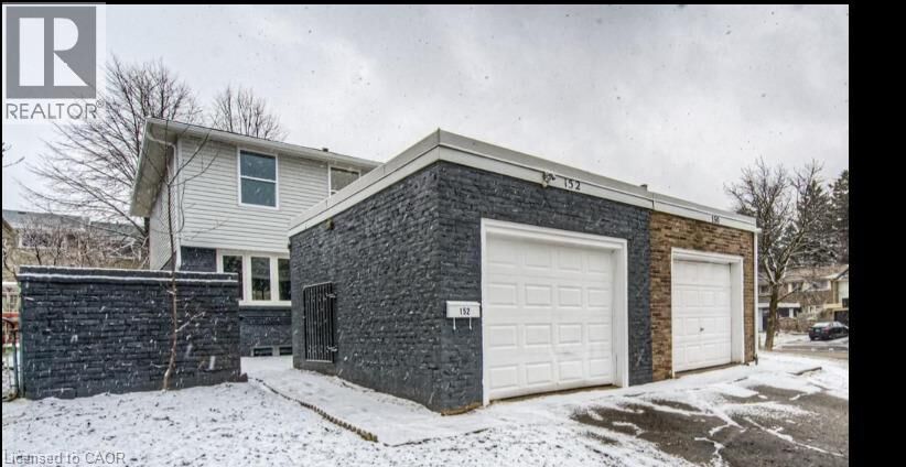 Property Photo:  152 Overlea Drive  ON N2M 1T3 