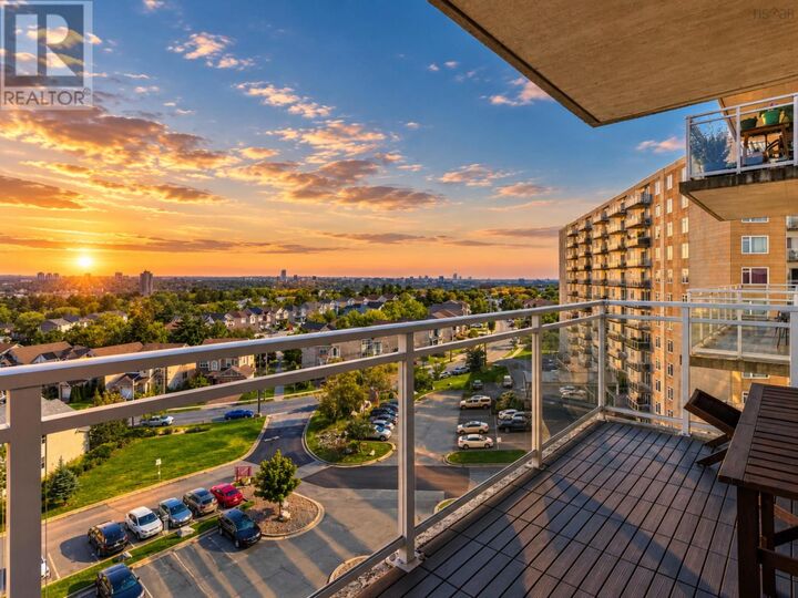 Property Photo:  60 Walter Havill Drive 813  NS B3N 0A9 