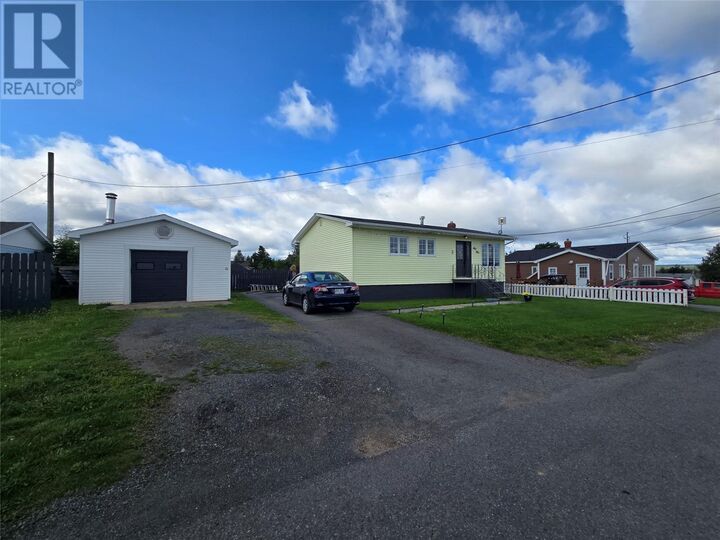 Property Photo:  7 Coopers Avenue  NL A2B 1G8 