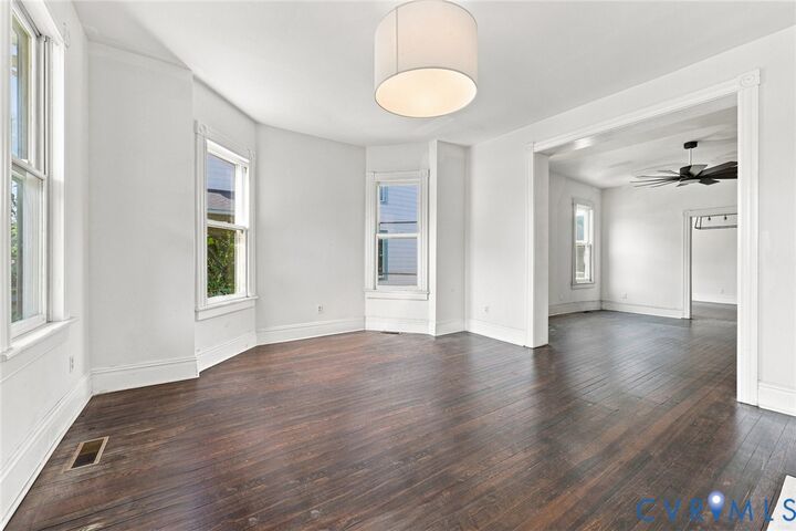 Property Photo: 1708 4th Avenue VA 23222