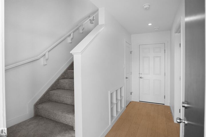 Property Photo:  21229 131A Avenue NW  AB T5S 0T7 
