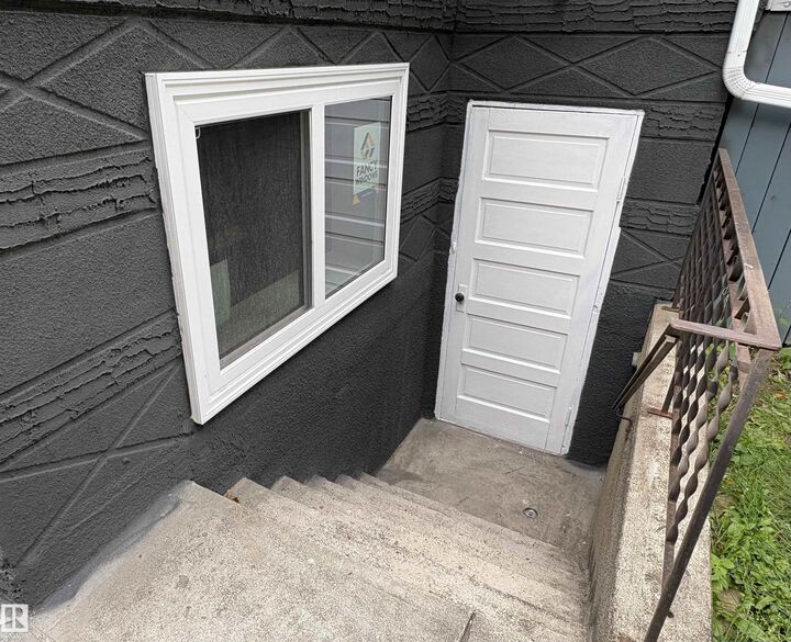 Property Photo:  12764 118 Street NW  AB T5E 5K8 