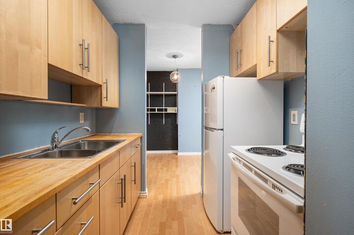 Property Photo:  13910 Stony Plain Road NW 611  AB T5N 3R2 