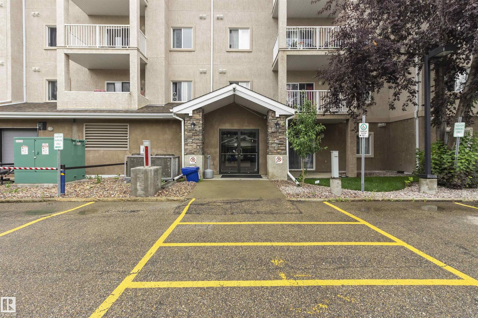 Property Photo:  2305 35A Avenue NW 103  AB T6T 1Z2 