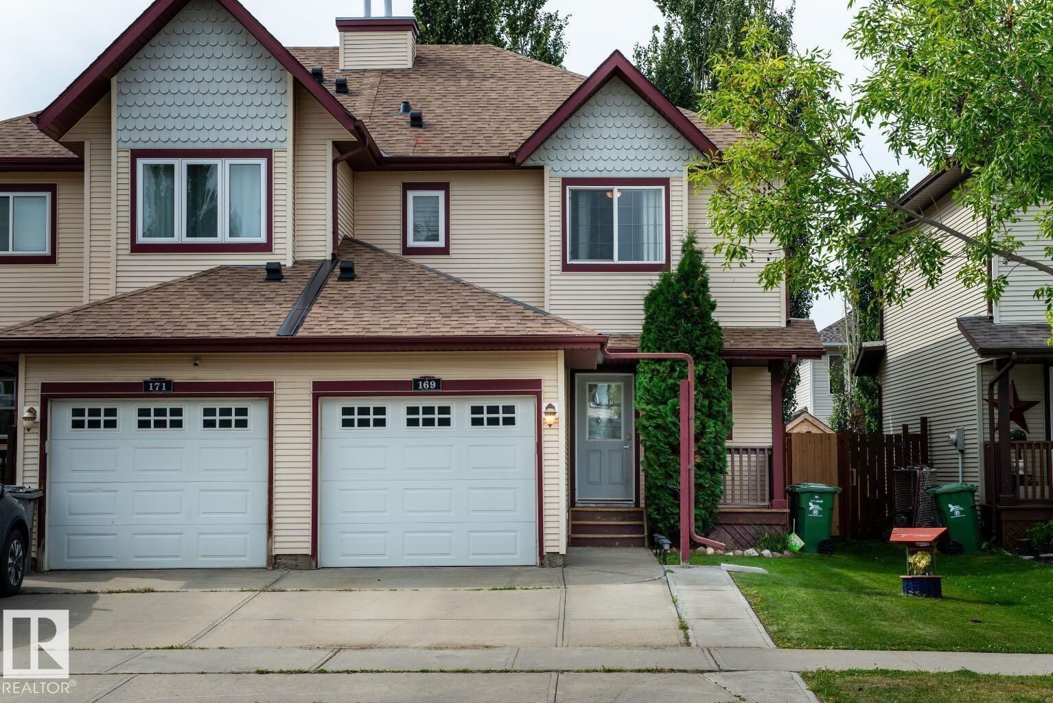 Property Photo:  169 Rue Magnan  AB T4X 0A6 