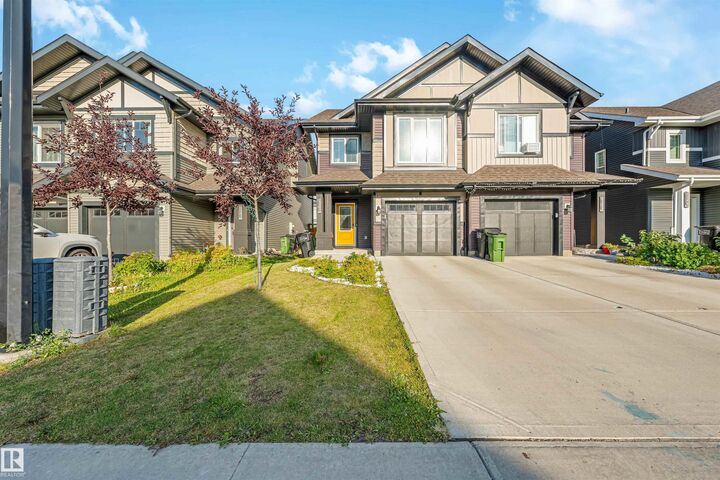 Property Photo: 2284 Chokecherry Cl SW AB T6X 2M6