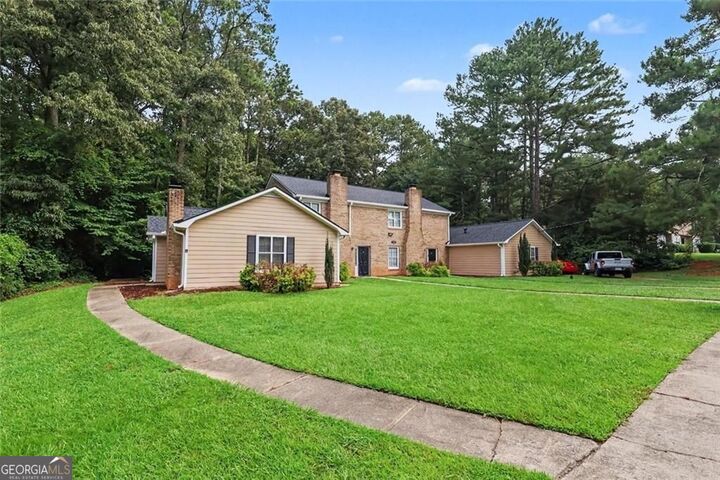 Property Photo:  2623 Dorian Drive SW Unit A  GA 30078 