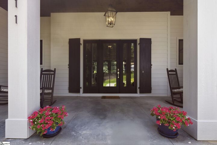 Property Photo:  511 Oakdale Lane  SC 29672 
