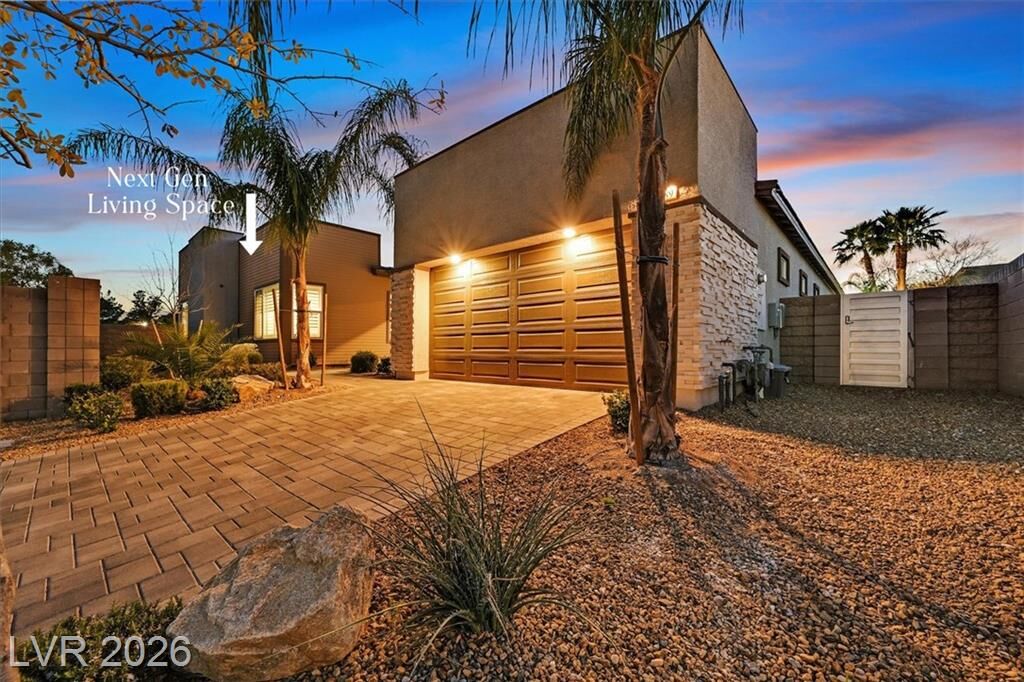 Property Photo: 2689 Pioneer Estates Court NV 89117