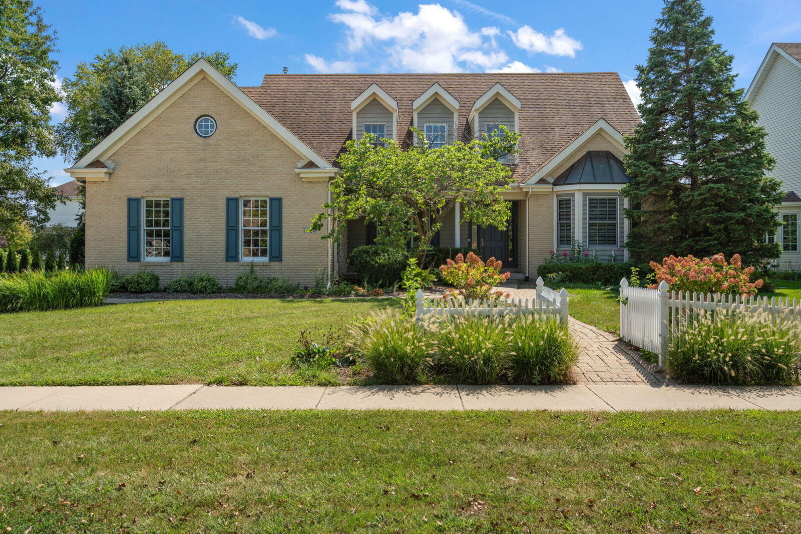Property Photo:  1624 Timberwood Lane  IN 46321 