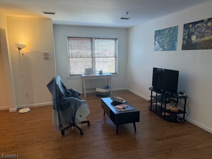 Property Photo: 525 Central Avenue, Apt 308 NJ 07090