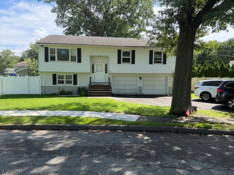 Property Photo:  2 Denora Dr  NJ 07512 