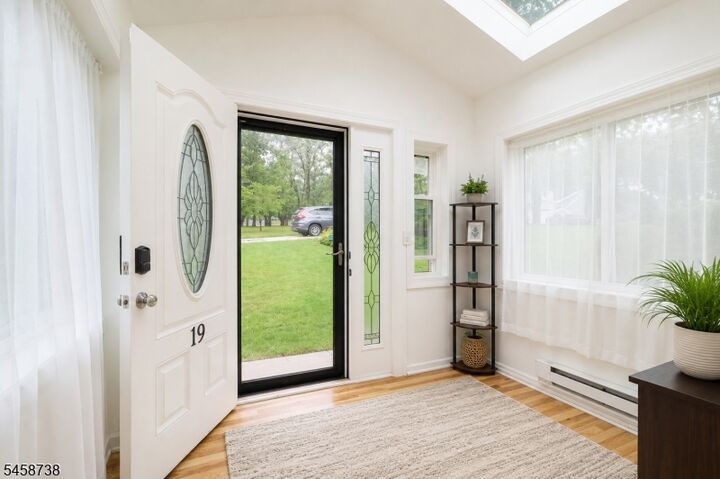 Property Photo:  19 Aspen Rd  NJ 07052 