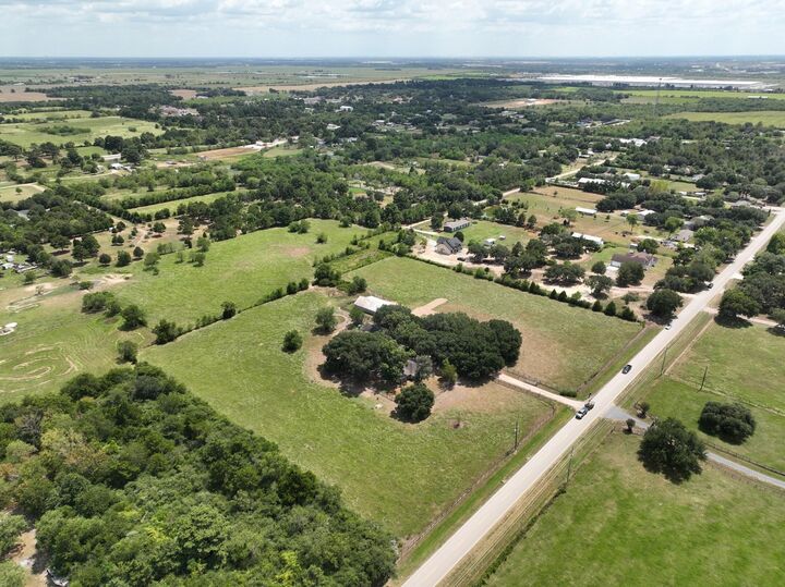 Property Photo:  20510 Kickapoo Road  TX 77484 