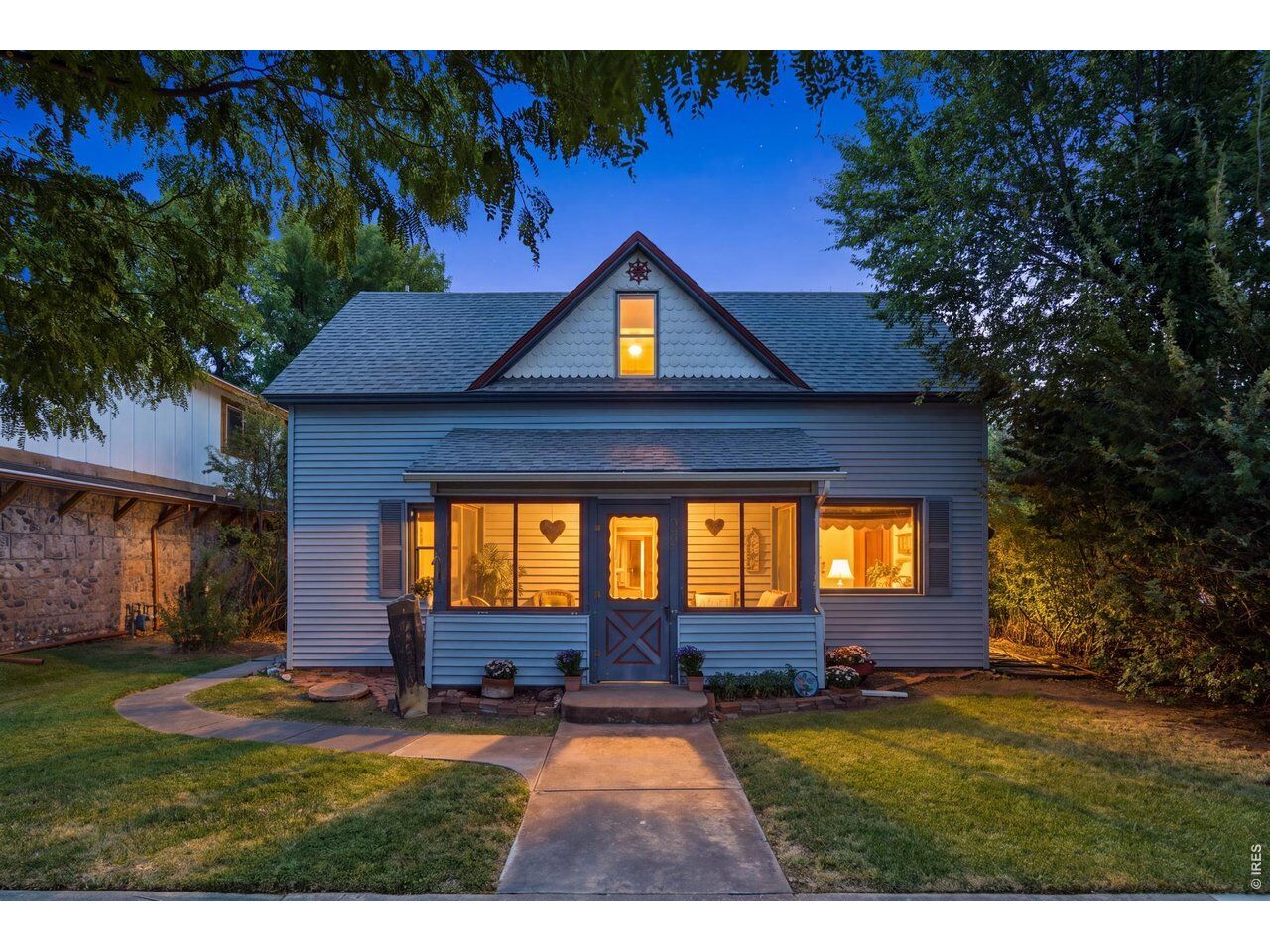 Property Photo:  29 Walnut St  CO 80550 